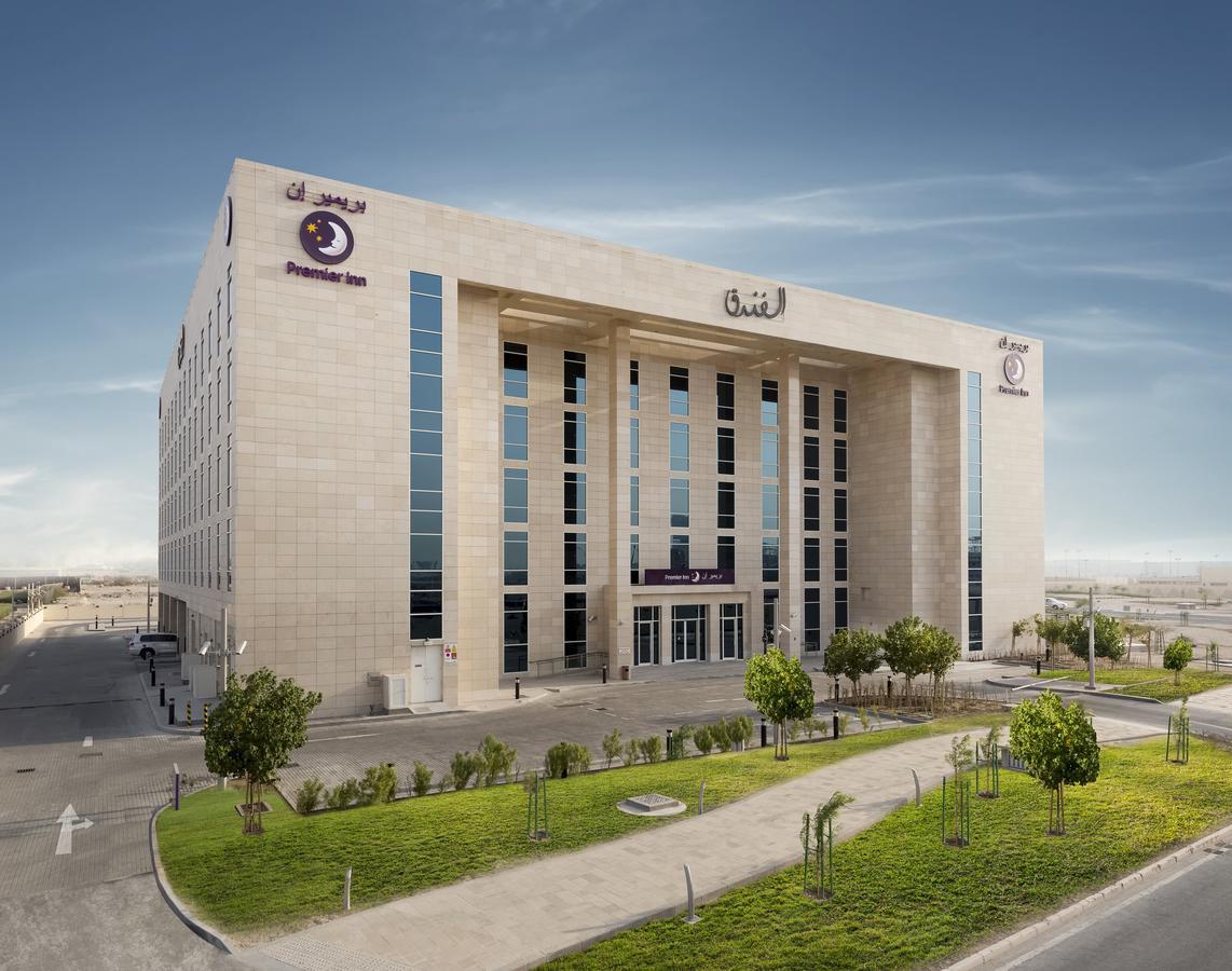 Premier Education Hotel 3*