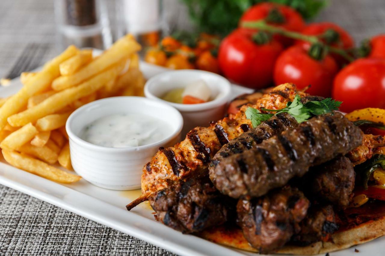 Premier Education Hotel Umm al Qubur